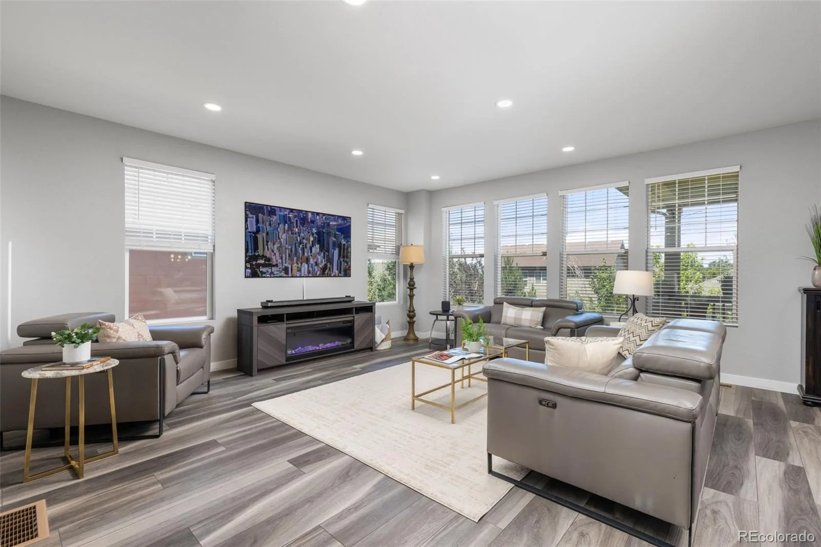 4232 Forever Circle Castle Rock CO 80109 MLS #REC6257251 07152026164241 1600 1