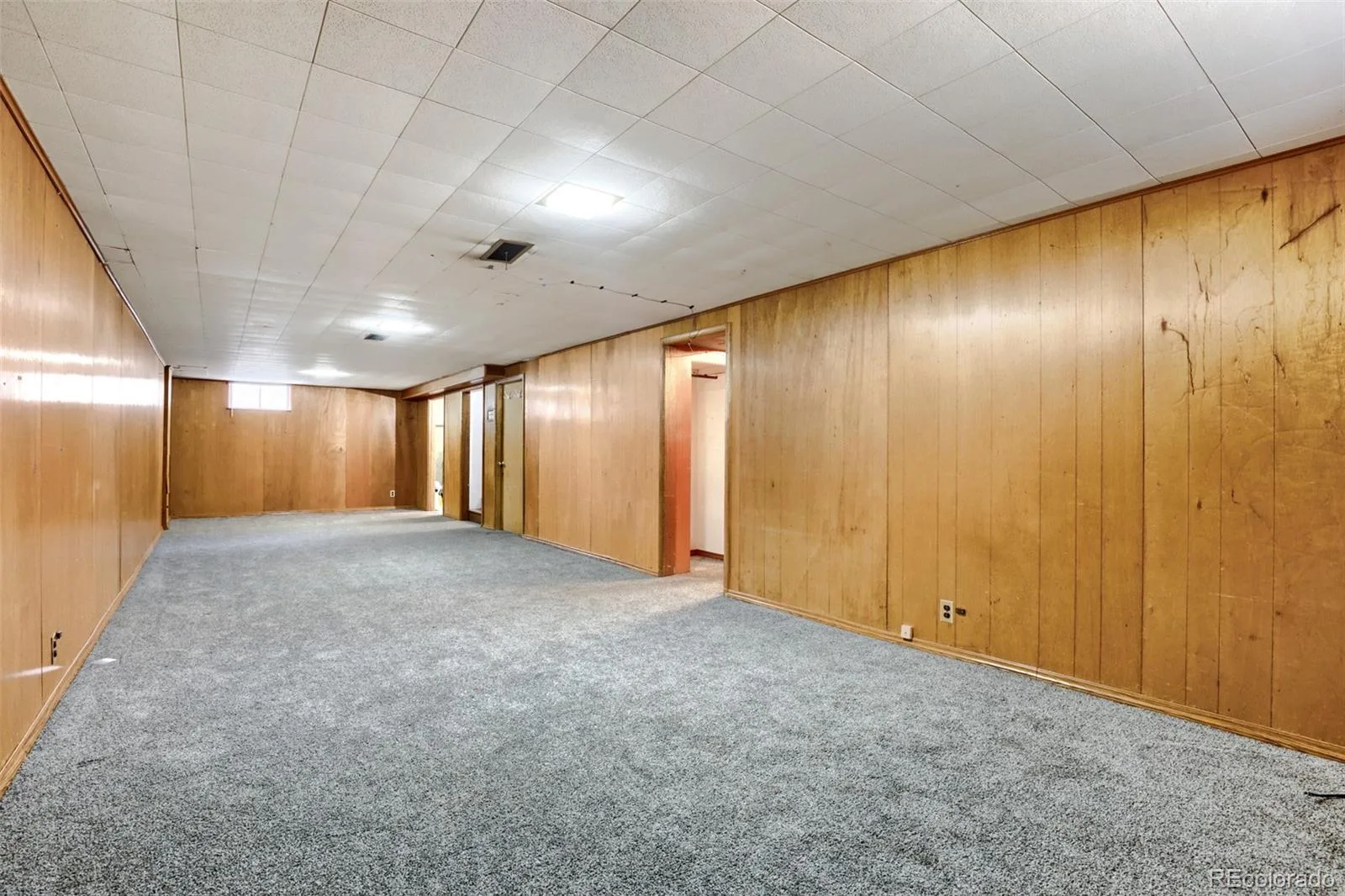 1051 Macon Street Aurora CO 80010 | MLS #REC6258627 09222026120432 1600 19