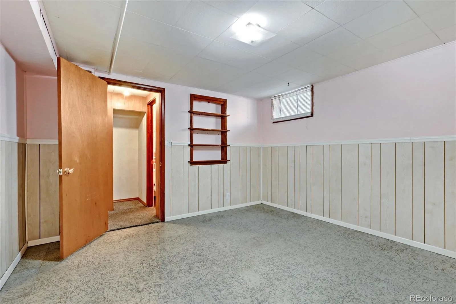 1051 Macon Street Aurora CO 80010 | MLS #REC6258627 09222026120432 1600 24