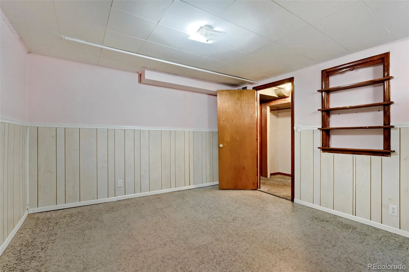 1051 Macon Street Aurora CO 80010 | MLS #REC6258627 09222026120432 1600 25
