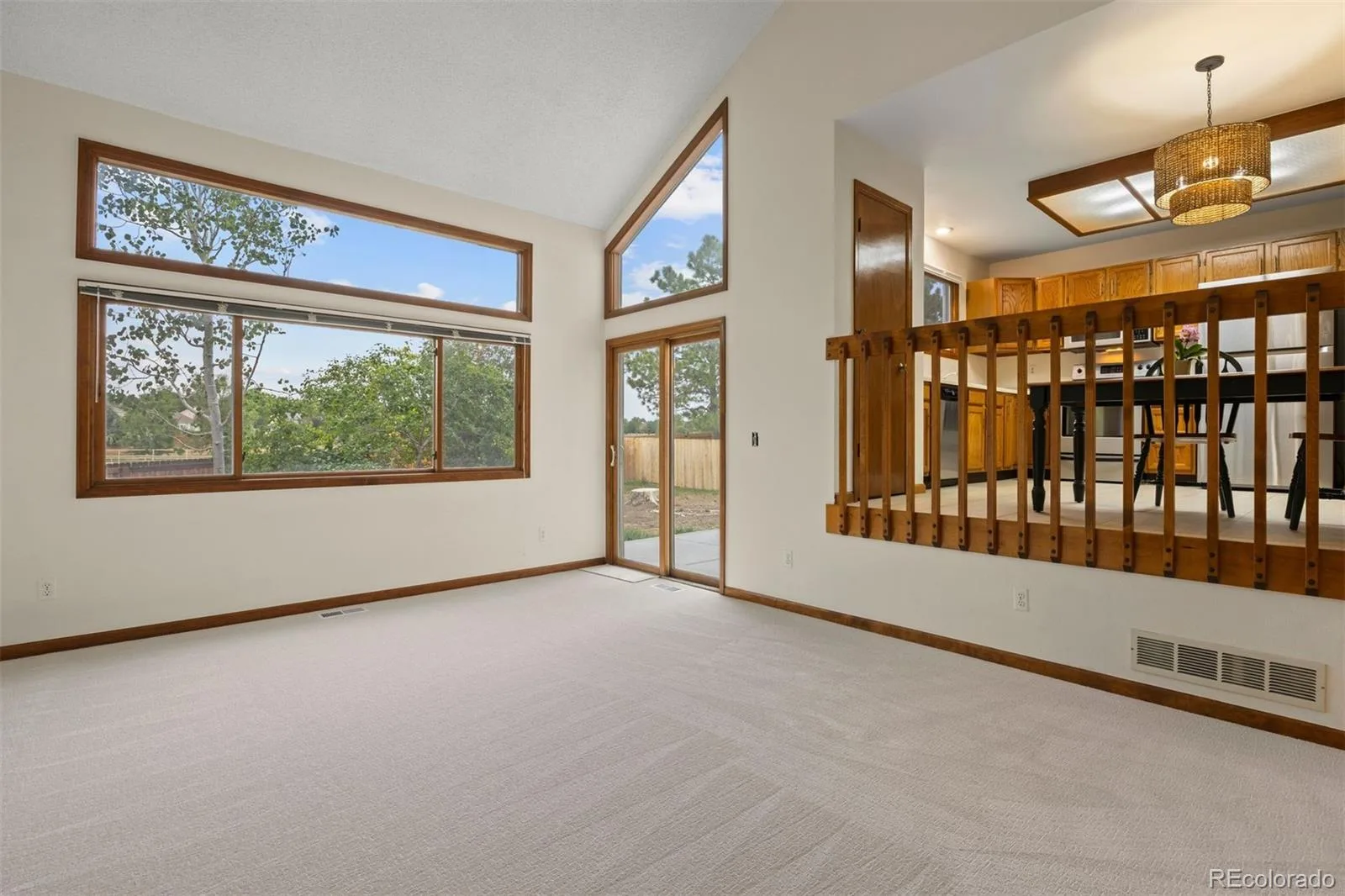 3254 S Espana Circle Aurora CO 80013 | MLS #REC6258887 08142026155428 1600 16