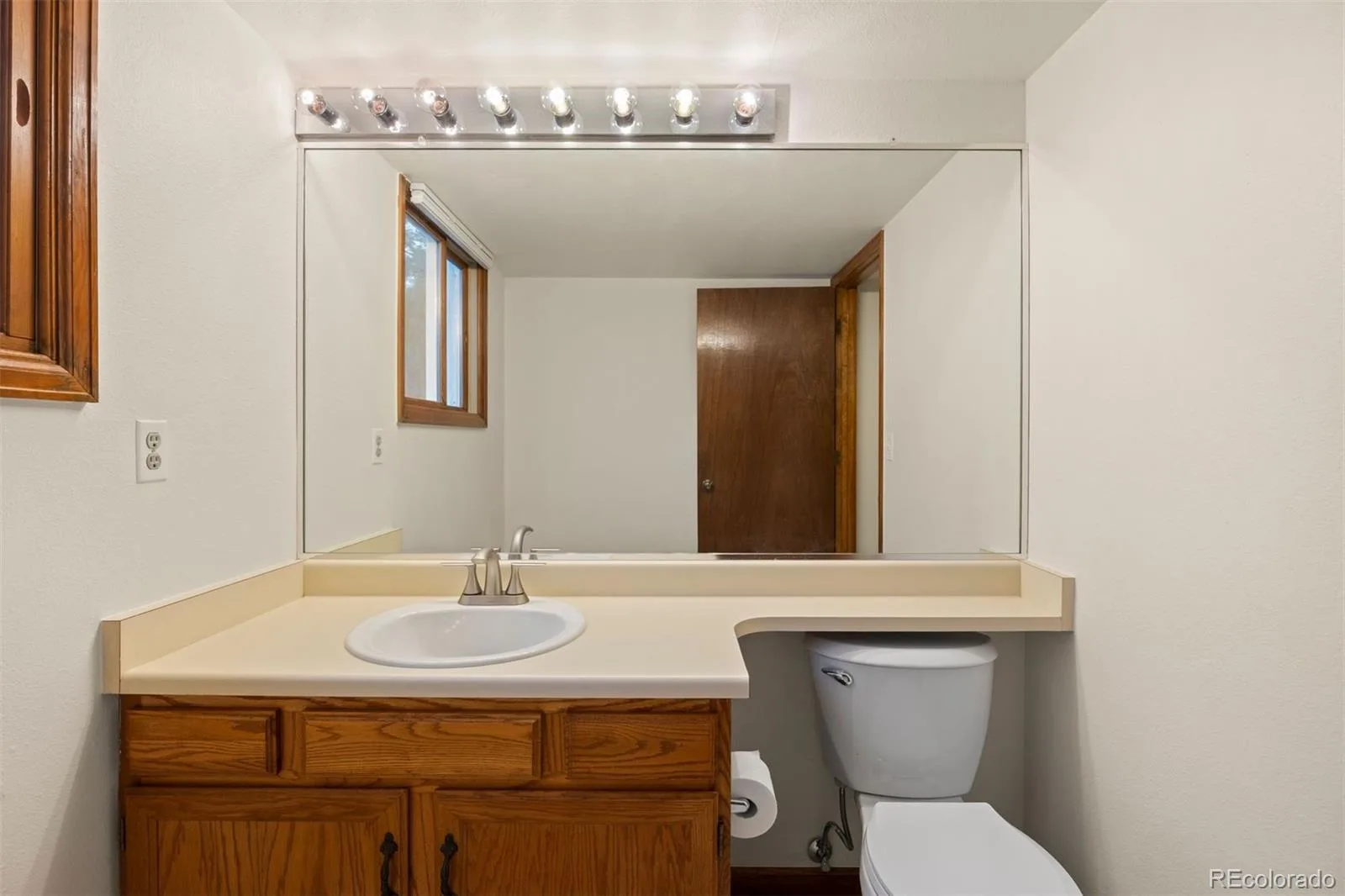 3254 S Espana Circle Aurora CO 80013 | MLS #REC6258887 08142026155428 1600 20