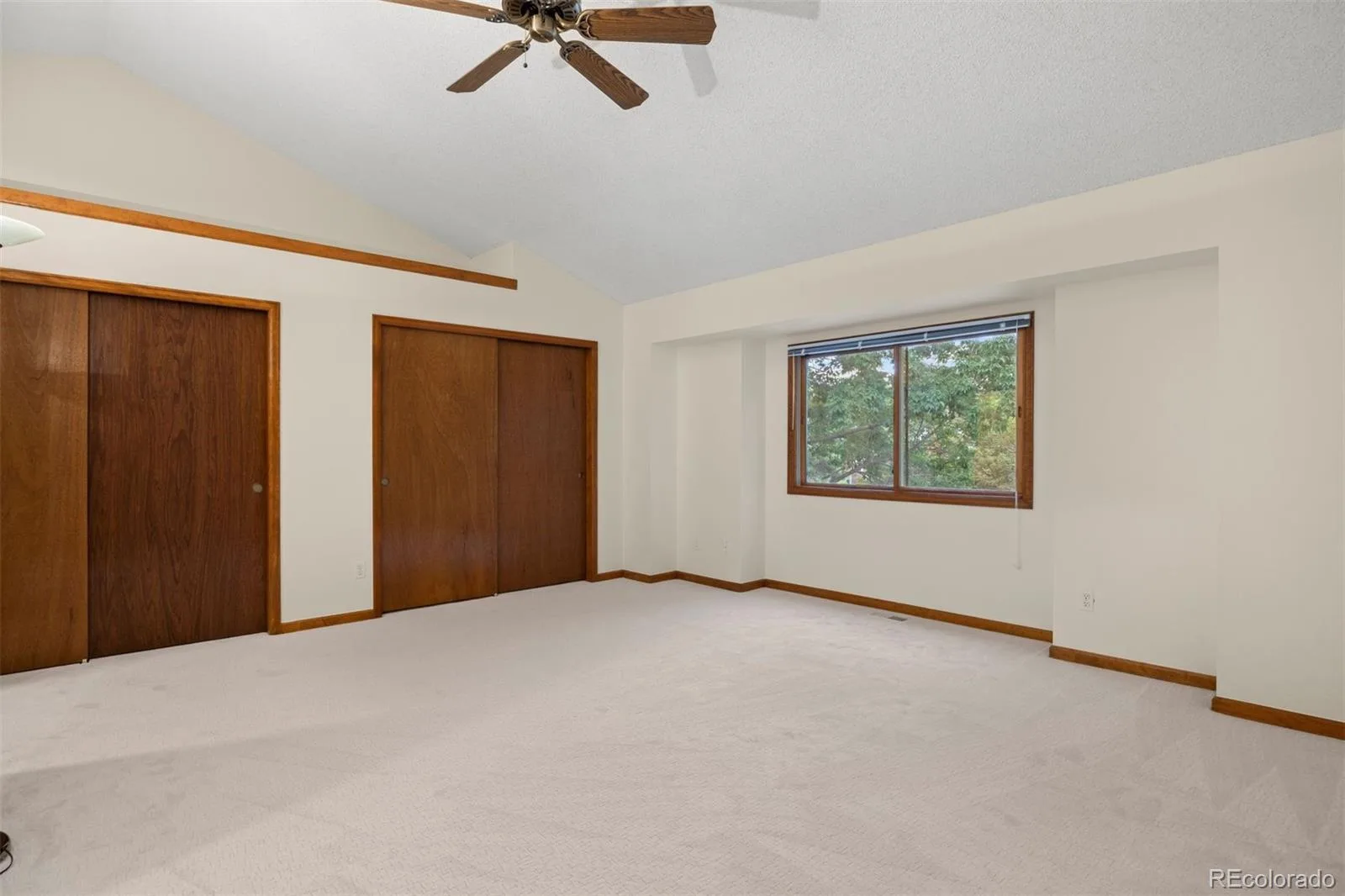 3254 S Espana Circle Aurora CO 80013 | MLS #REC6258887 08142026155428 1600 24