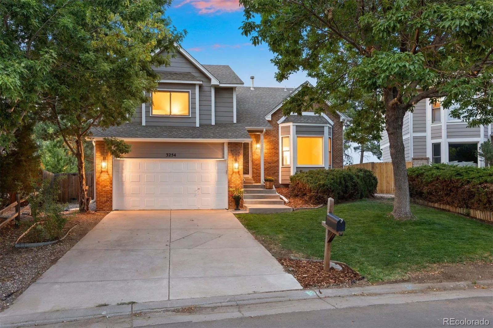 3254 S Espana Circle Aurora CO 80013 | MLS #REC6258887 08142026155428 1600 34