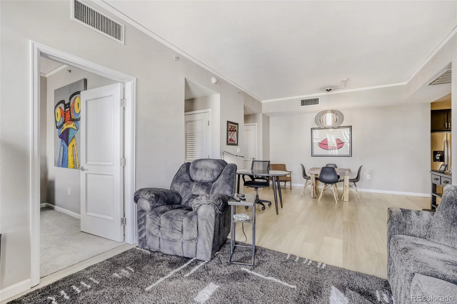 04232026230659 1600 1