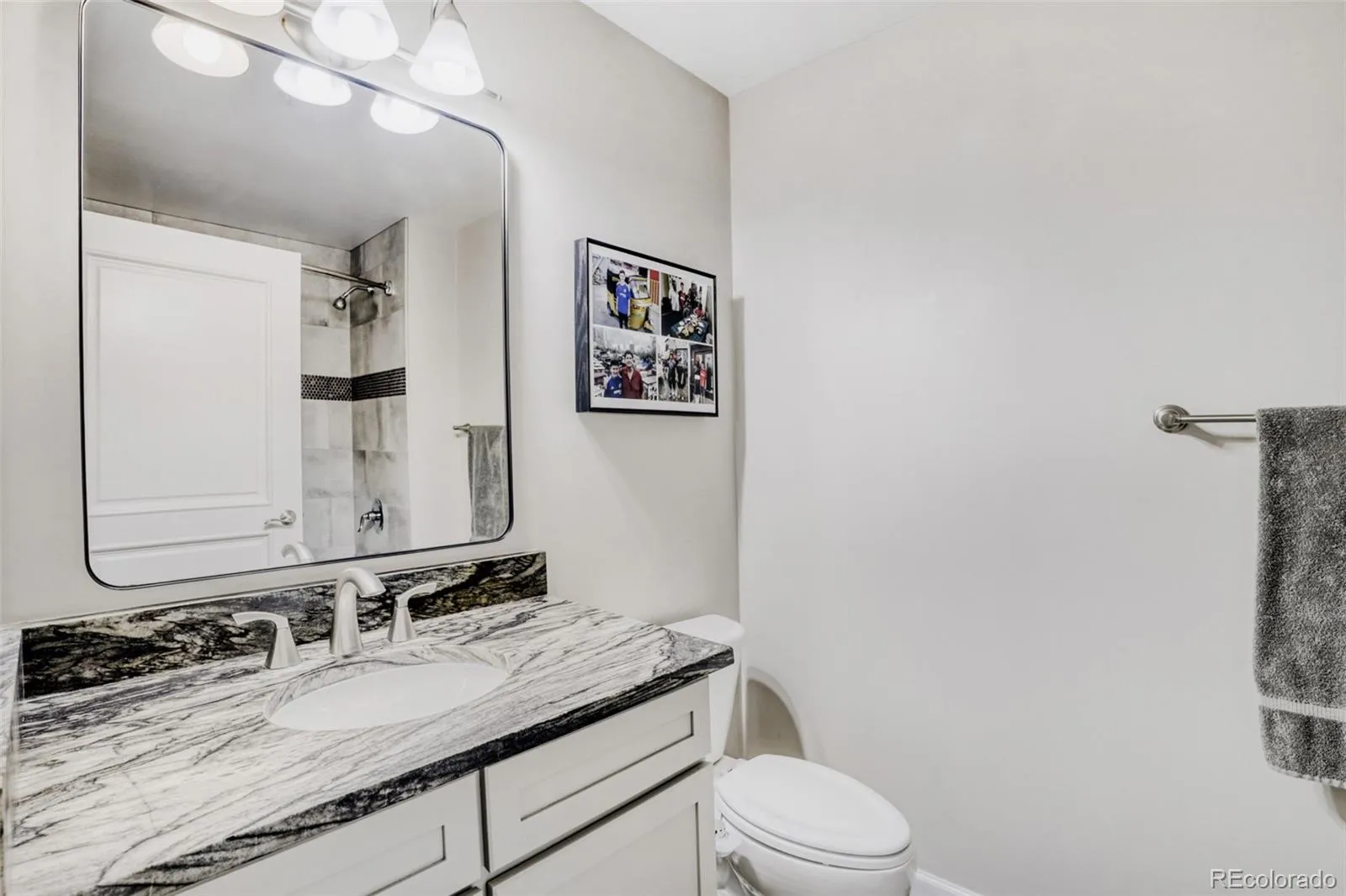 04232026230659 1600 17