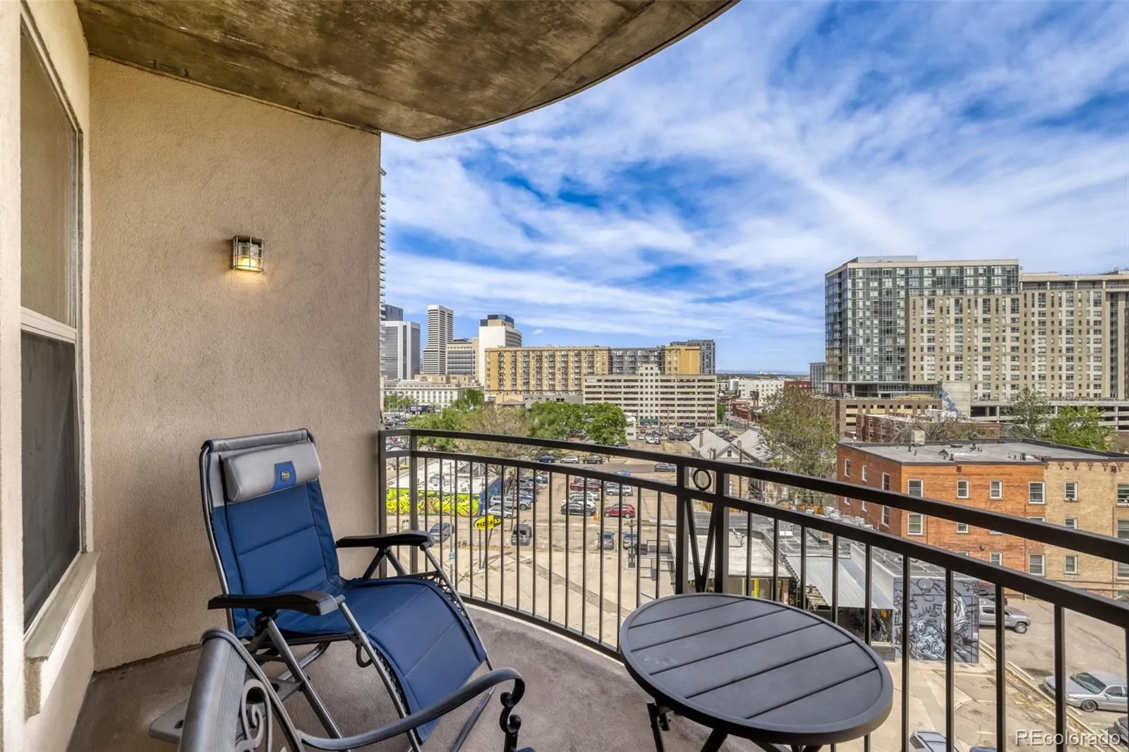 04232026230659 1600 18