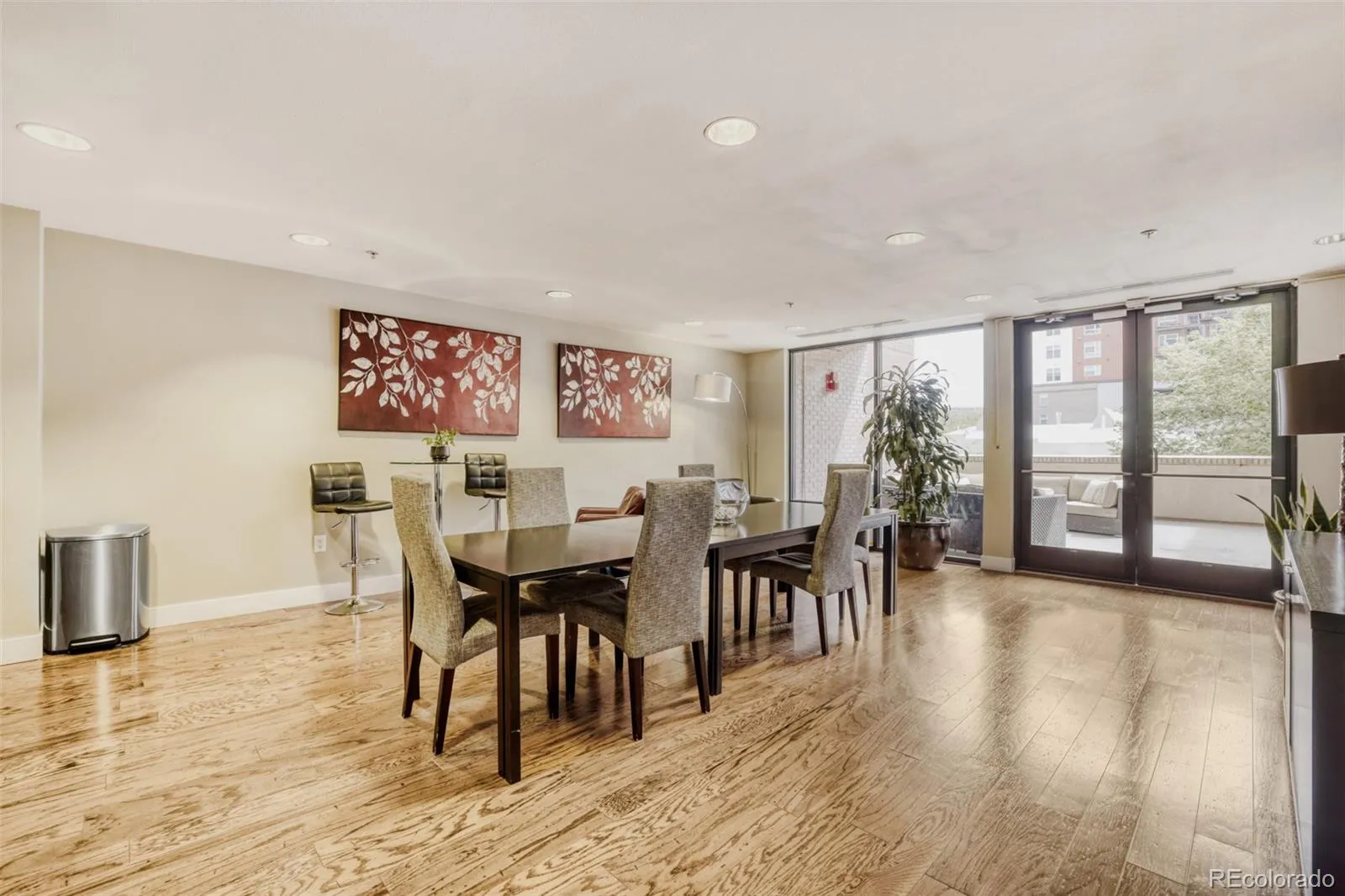 04232026230659 1600 22