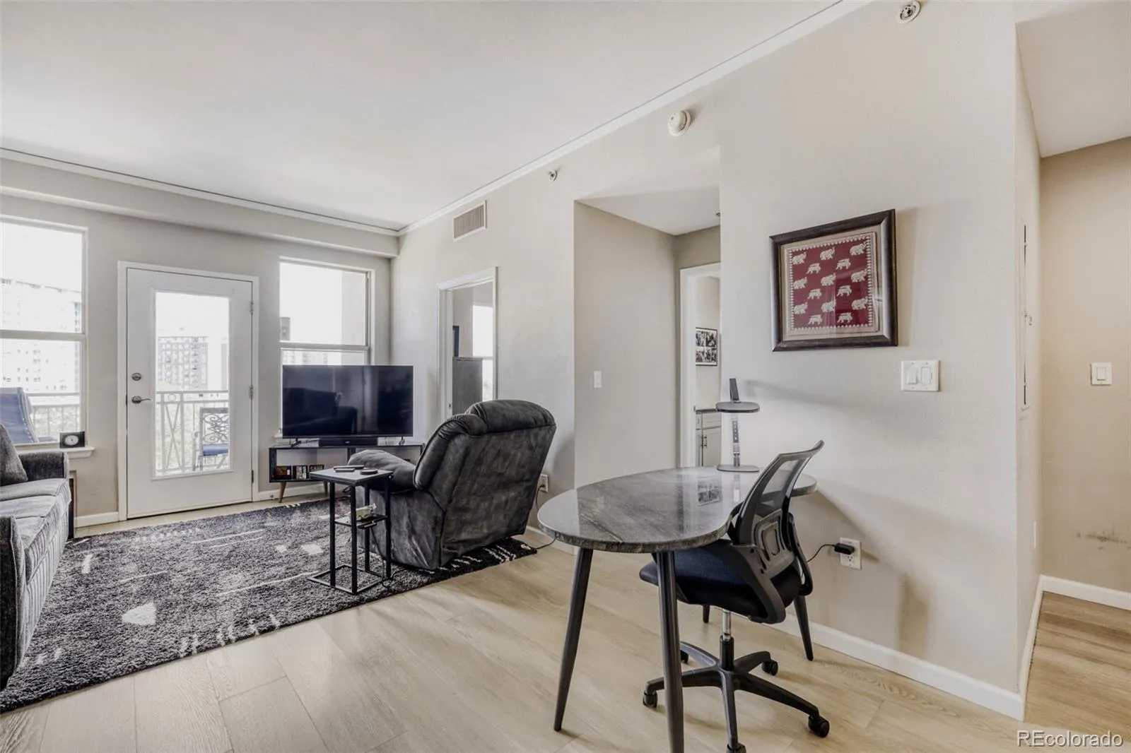 04232026230659 1600 4