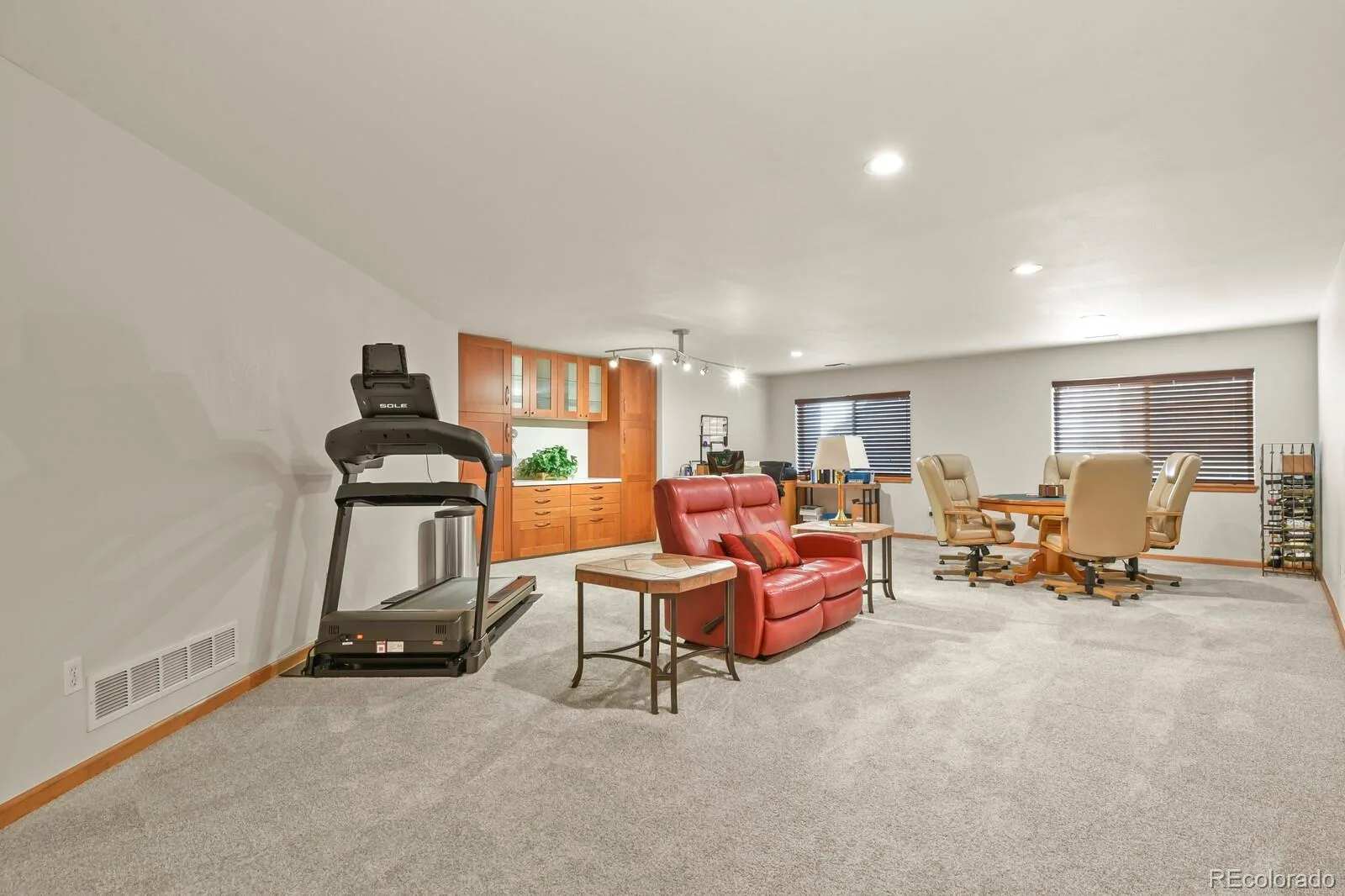 10716 Zuni Drive Denver CO 80234 MLS #REC6260008 07072026172401 1600 25
