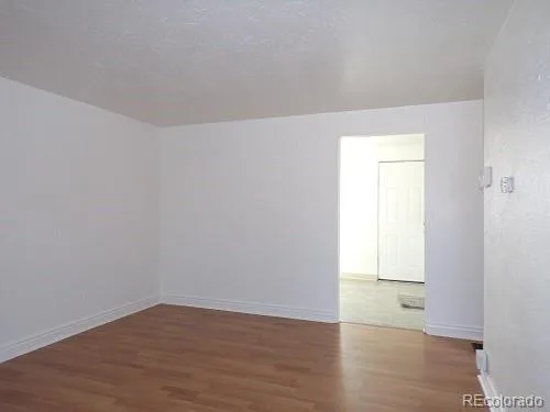 1129 Dallas Street Aurora CO 80010 | MLS #REC6264875 07282026152913 500 6