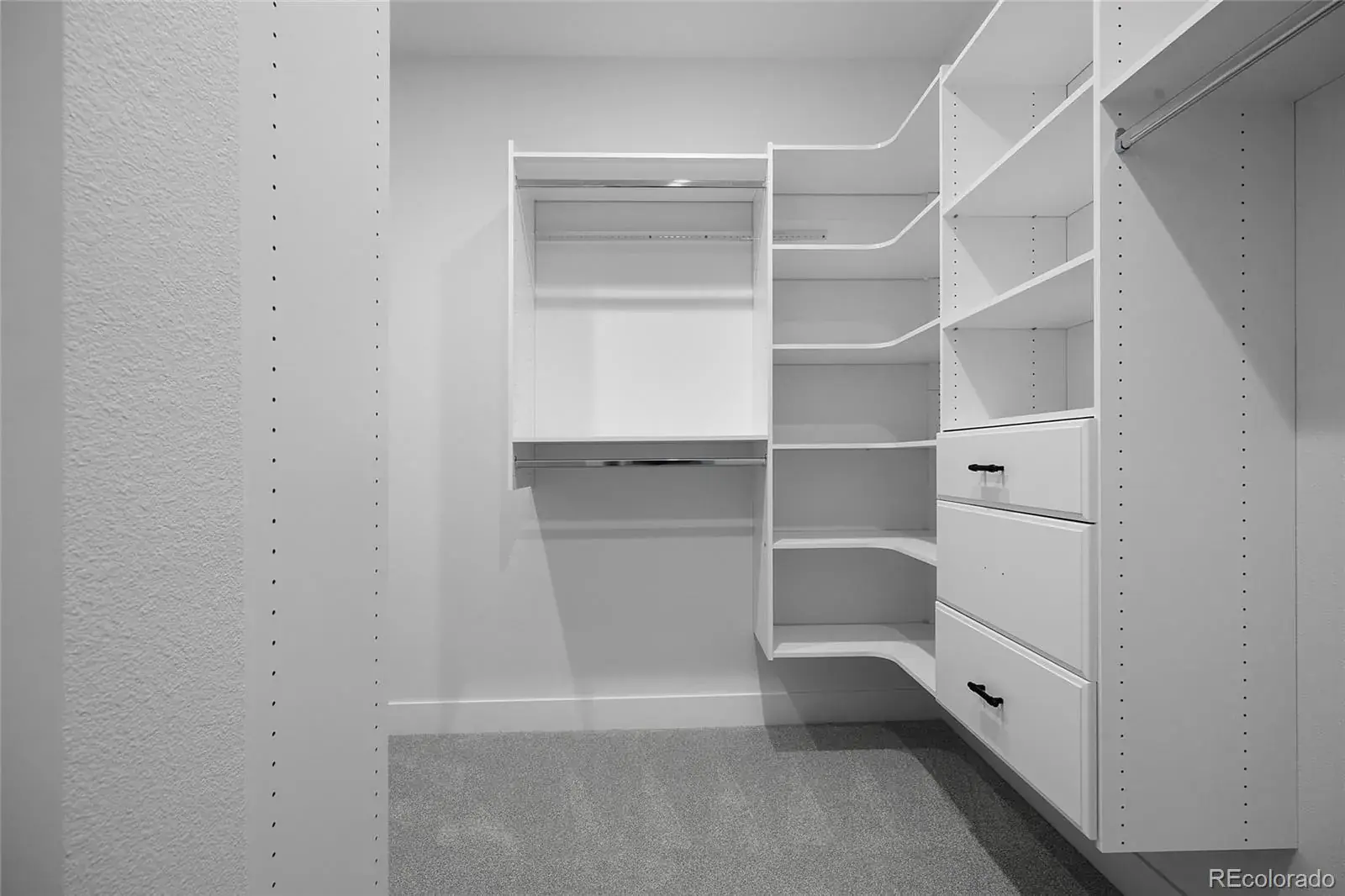 01192026005407 1600 20