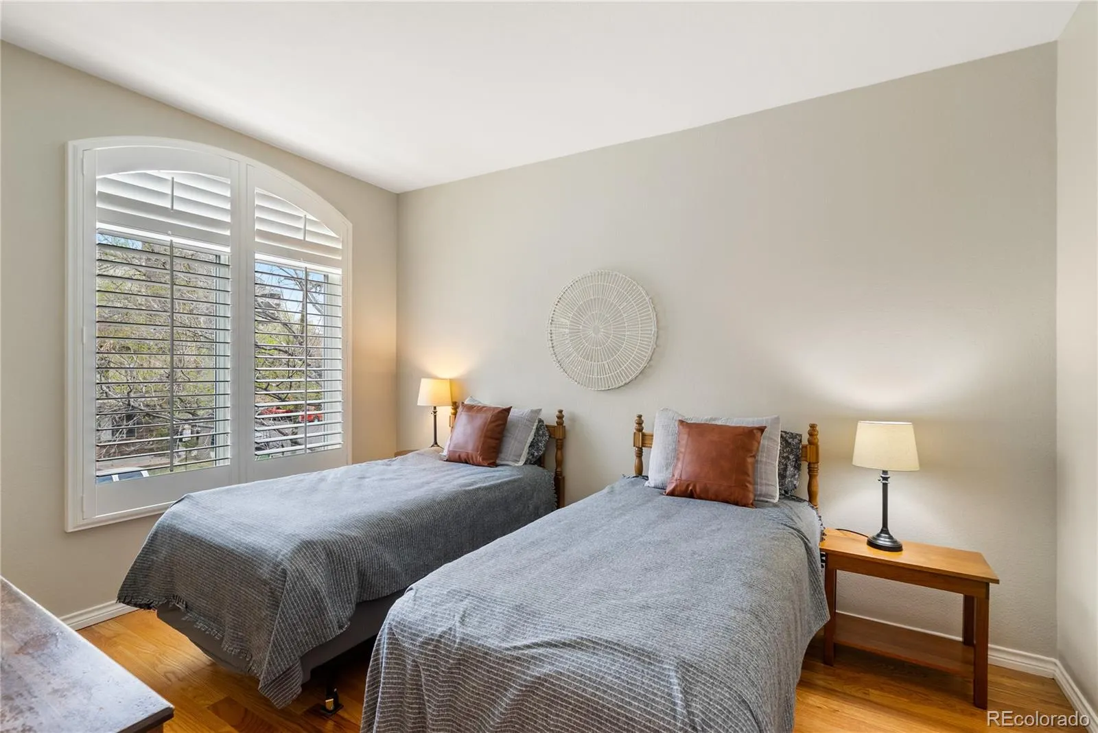 04162026200851 1600 19