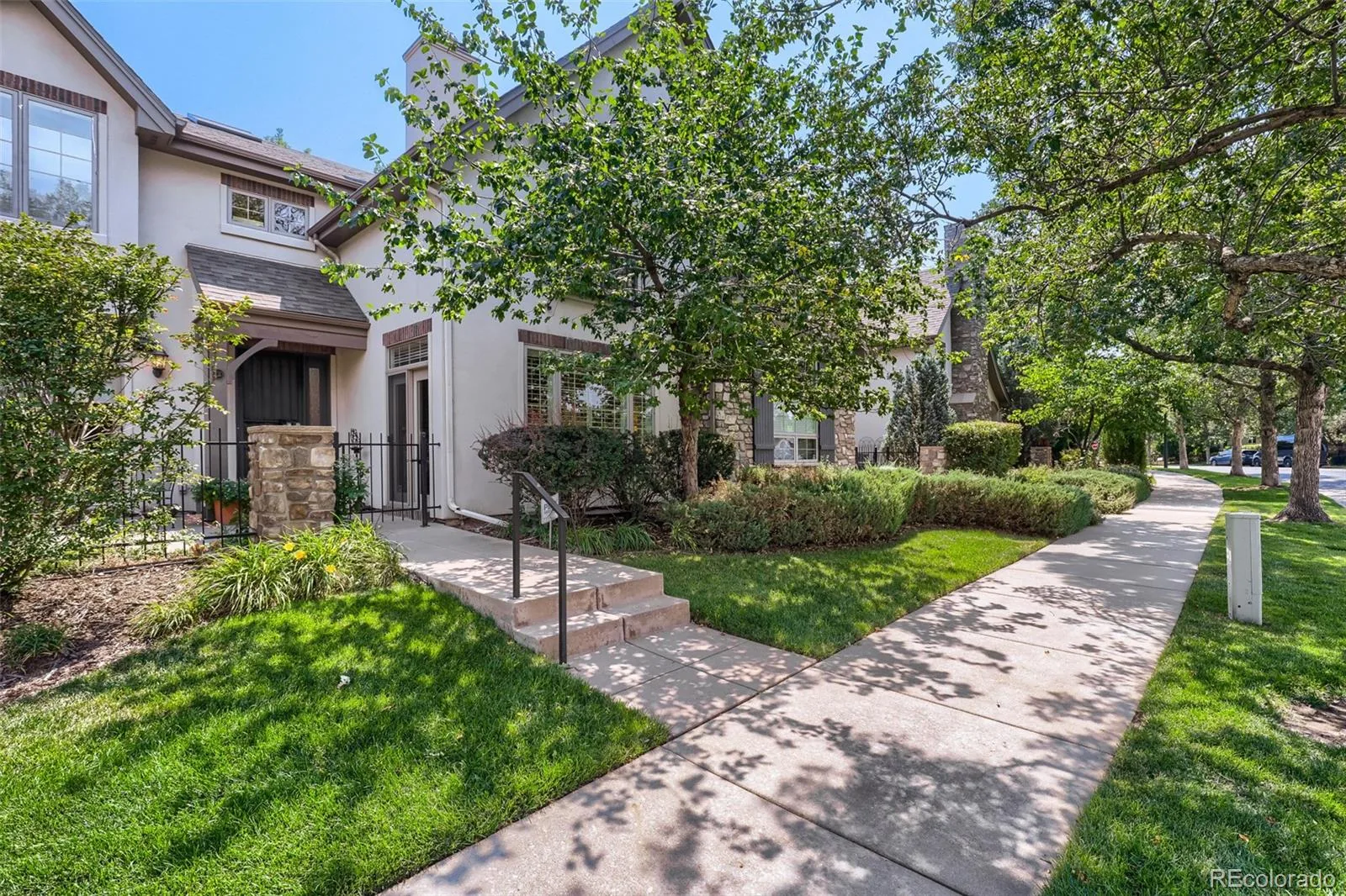 530 Syracuse Street Denver CO 80230 | MLS #REC6267343 08142026163457 1600 1