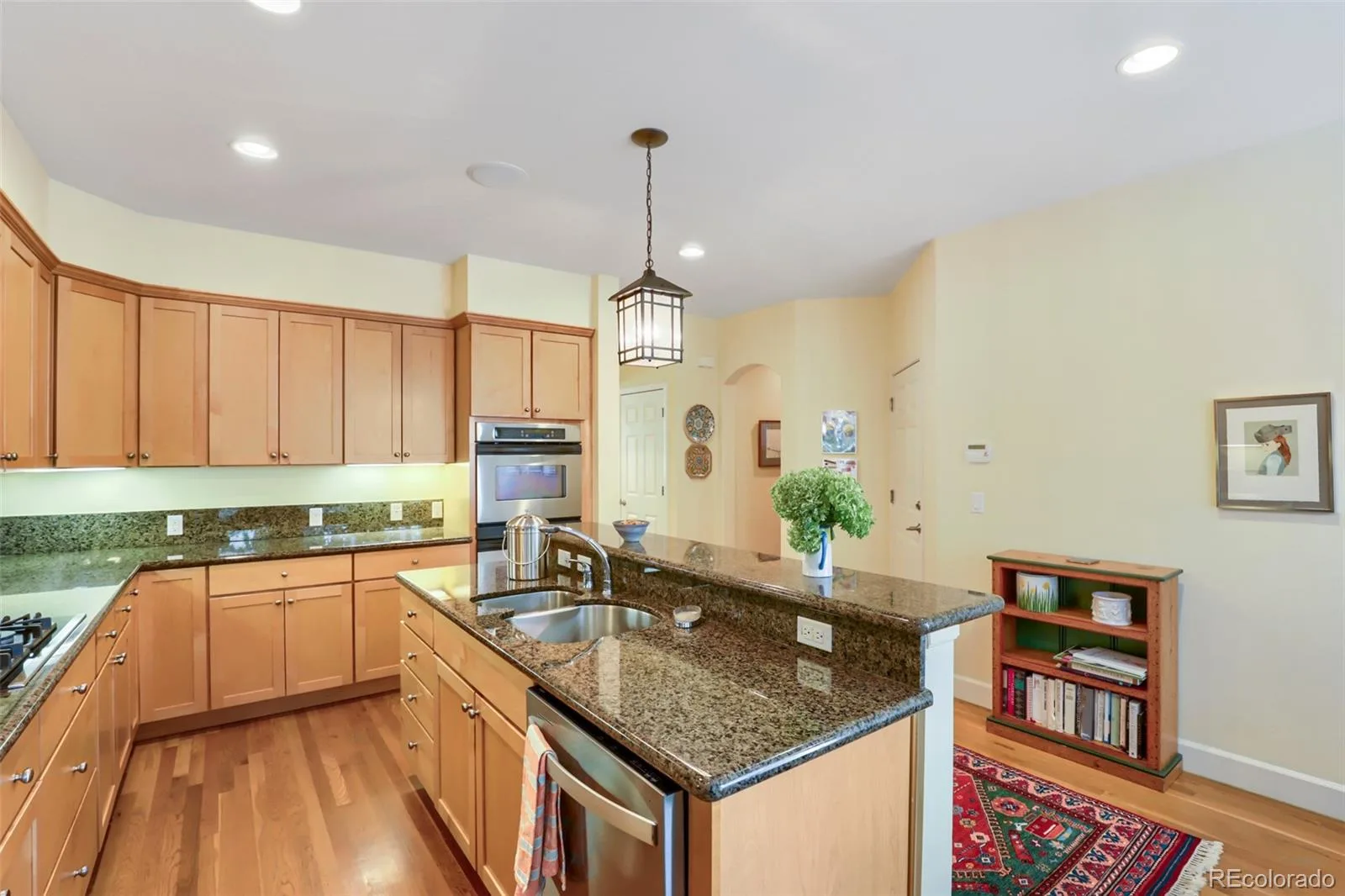 530 Syracuse Street Denver CO 80230 | MLS #REC6267343 08142026163457 1600 21