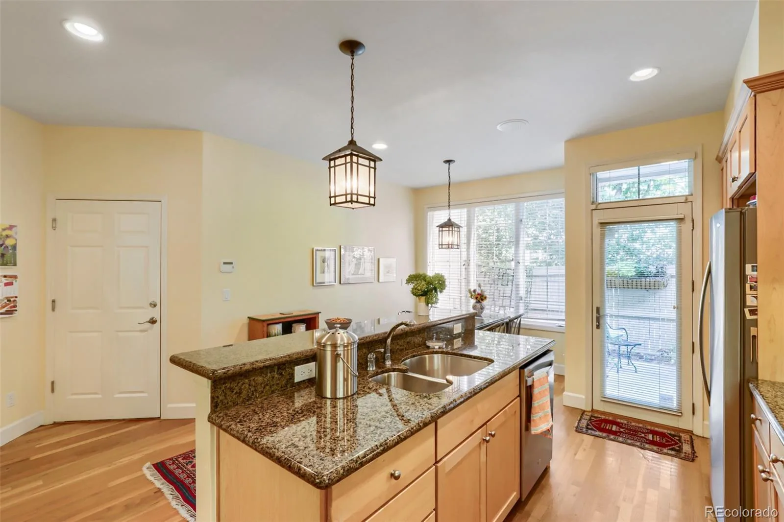 530 Syracuse Street Denver CO 80230 | MLS #REC6267343 08142026163457 1600 22