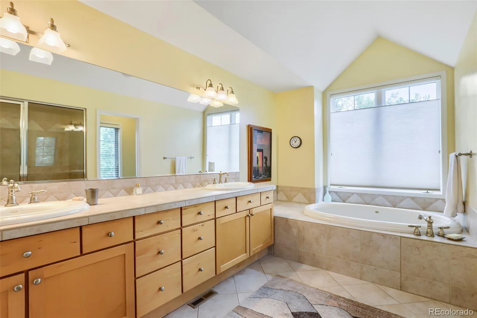 530 Syracuse Street Denver CO 80230 | MLS #REC6267343 08142026163457 1600 27
