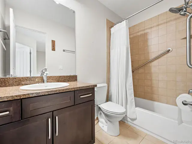 7323 Lowell Boulevard Westminster CO 80030 | MLS #REC6269231 04102025055112 640 22