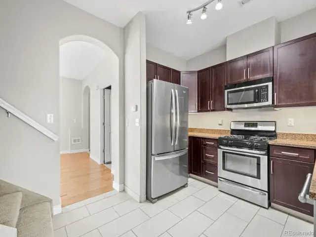 7323 Lowell Boulevard Westminster CO 80030 | MLS #REC6269231 04102025055112 640 8