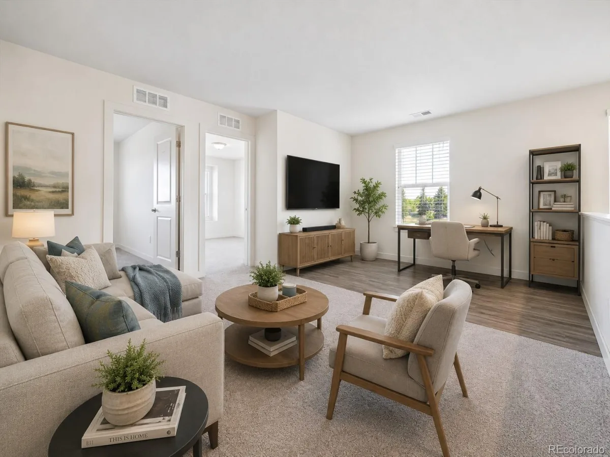 7608 S Zante Court Aurora CO 80016 | MLS #REC6269430 06202026055001 1200 19