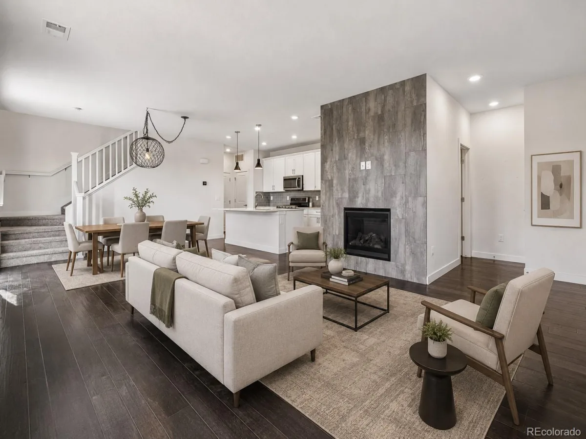 7608 S Zante Court Aurora CO 80016 | MLS #REC6269430 06202026055001 1200 3