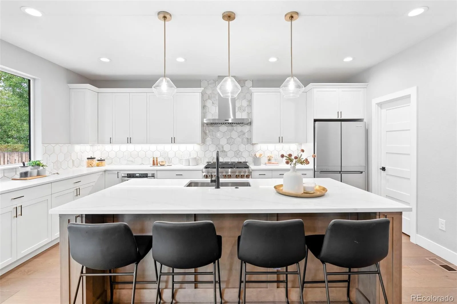 3341 S Fairfax Street Denver CO 80222 | MLS #REC6269436 10022026202959 1600 19