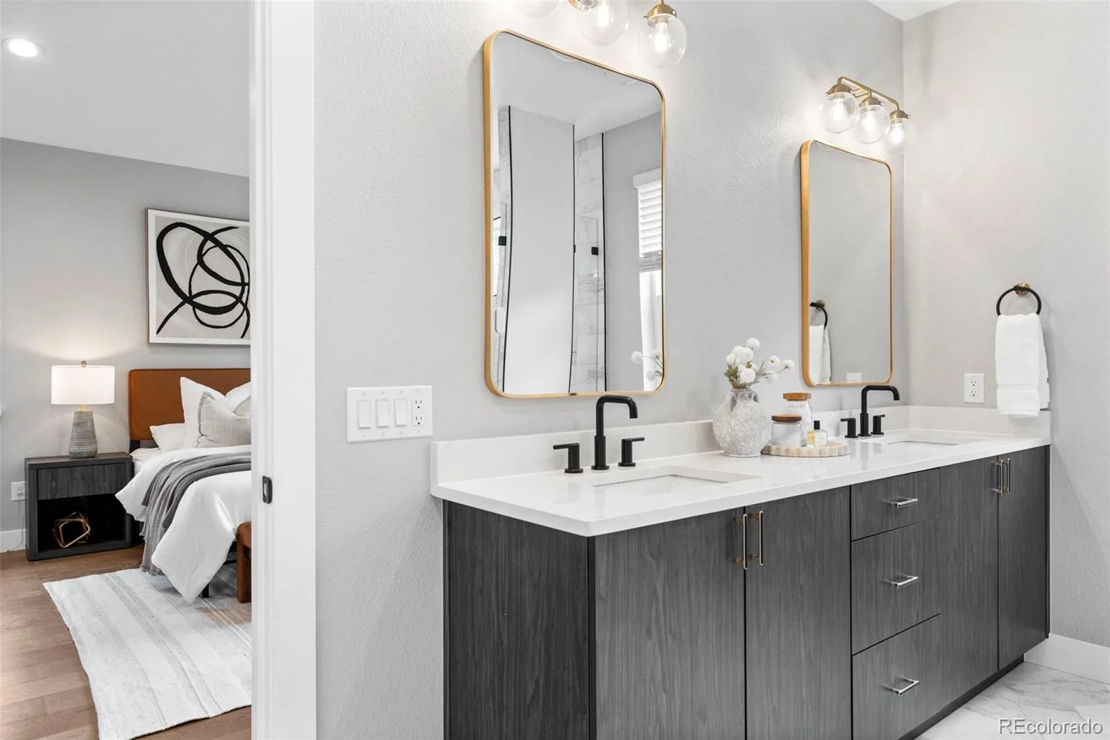 3341 S Fairfax Street Denver CO 80222 | MLS #REC6269436 10022026202959 1600 27