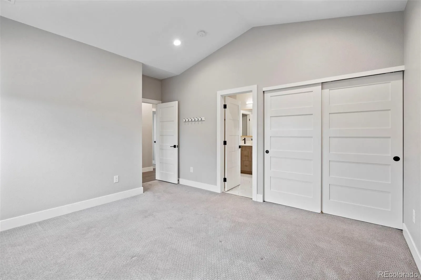3341 S Fairfax Street Denver CO 80222 | MLS #REC6269436 10022026202959 1600 31