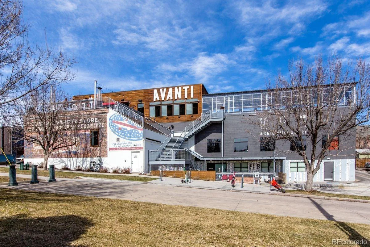 3431 Navajo Street Denver CO 80211 MLS #REC6272505 07012026222844 1200 43