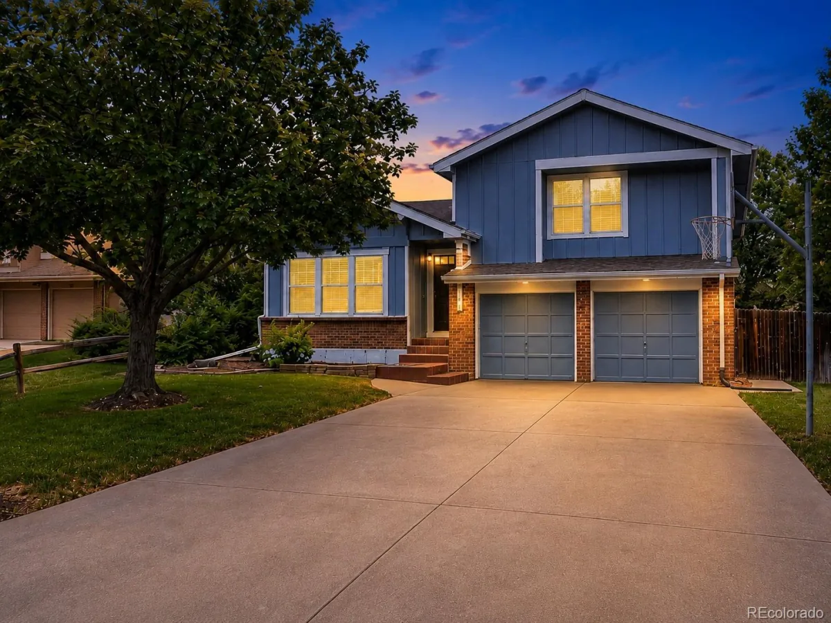 8162 Dudley Circle Arvada CO 80005 | MLS #REC6274342 08232026185452 1200 1