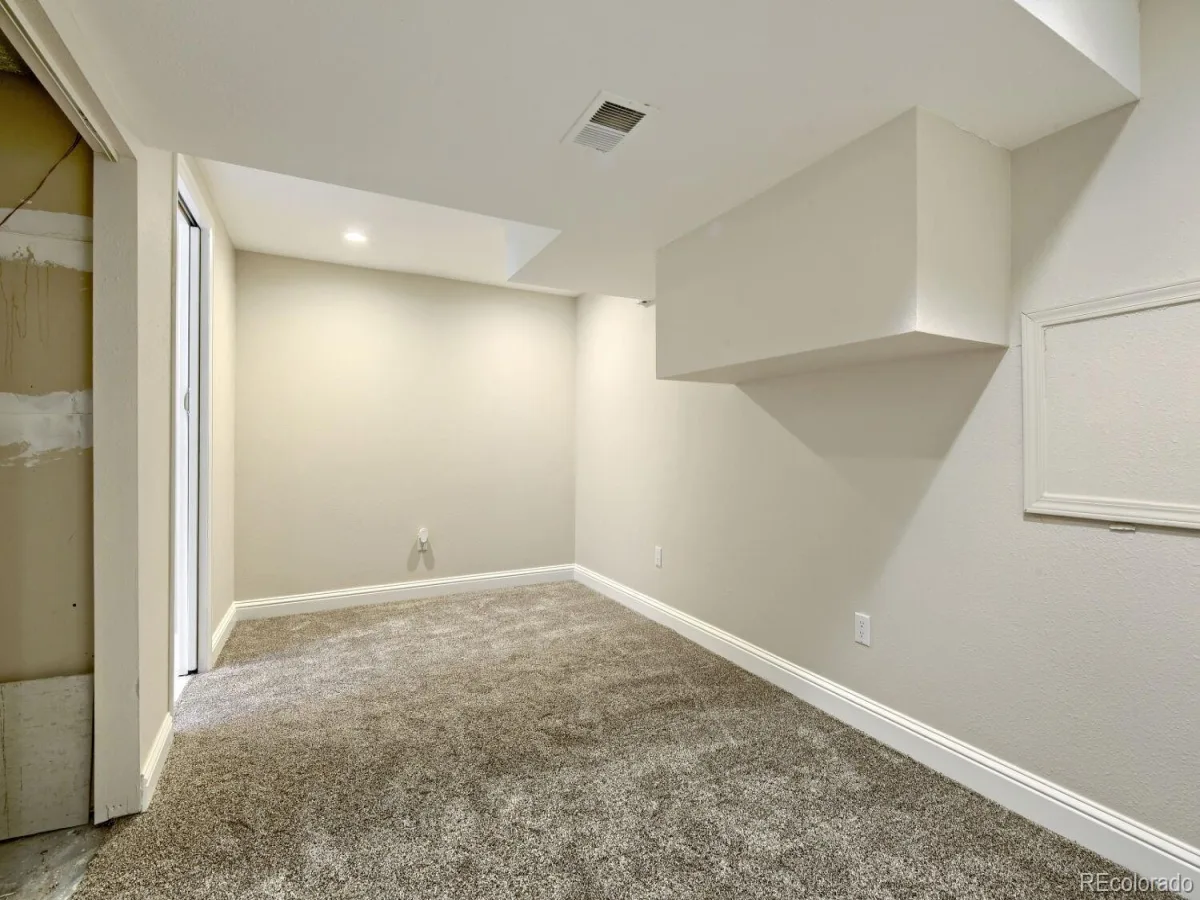 8162 Dudley Circle Arvada CO 80005 | MLS #REC6274342 08232026185452 1200 30