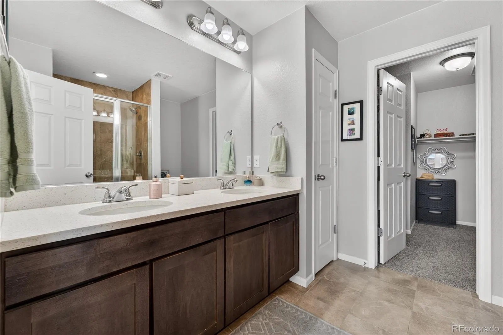 16025 E Elk Place Denver CO 80239 | MLS #REC6275023 04222026205104 1600 21