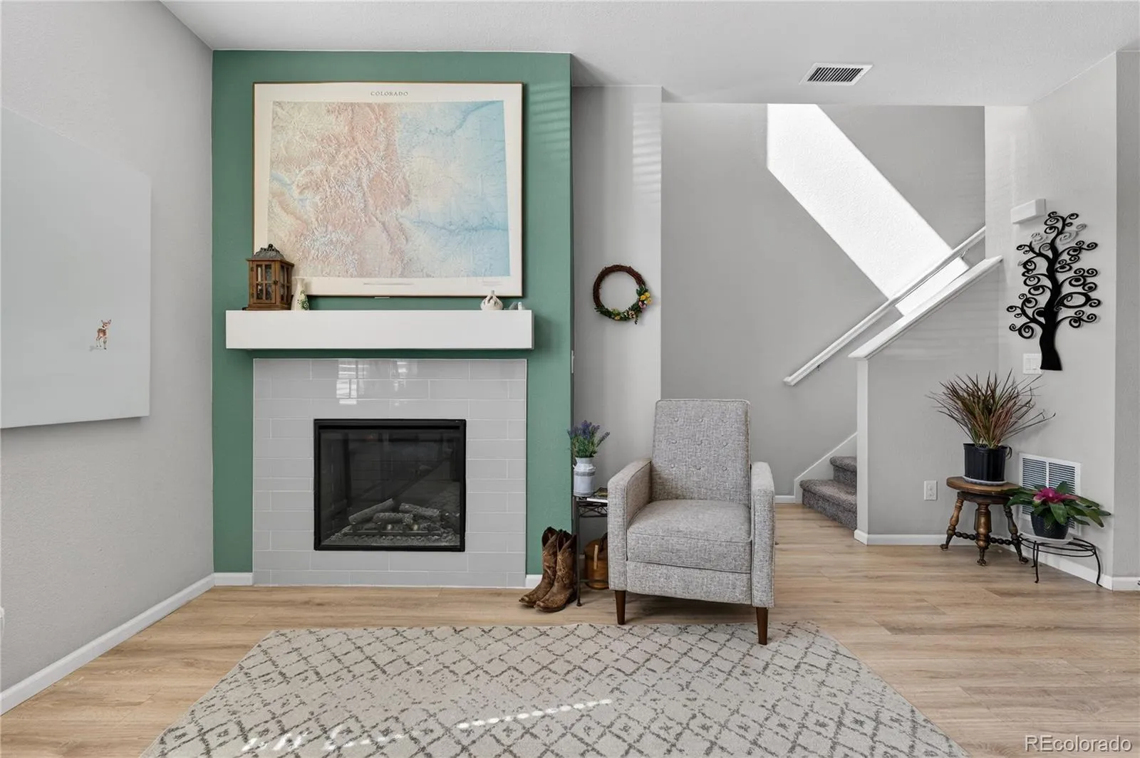 16025 E Elk Place Denver CO 80239 | MLS #REC6275023 04222026205104 1600 3