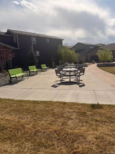 16025 E Elk Place Denver CO 80239 | MLS #REC6275023 04222026205104 800 34