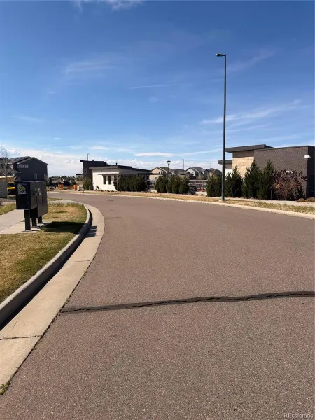 16025 E Elk Place Denver CO 80239 | MLS #REC6275023 04222026205104 800 37