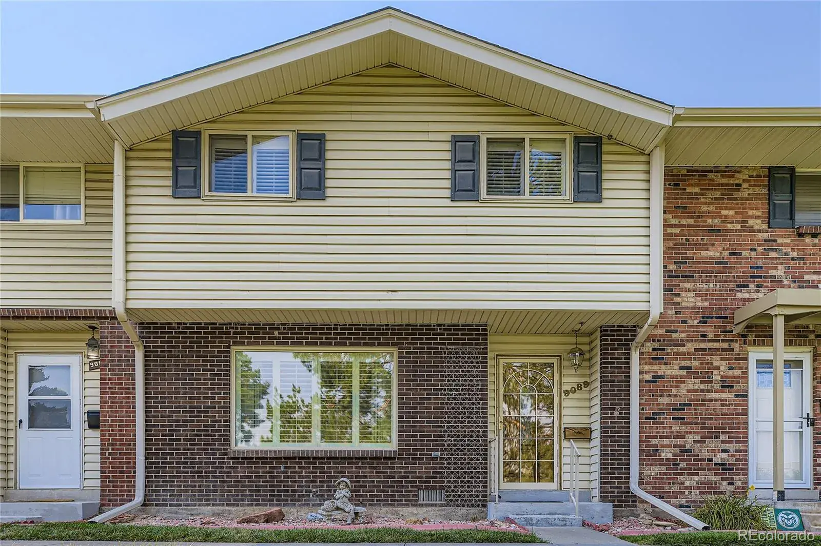 9089 E Nassau Avenue Denver CO 80237 MLS #REC6276368 09082025004535 1600 1