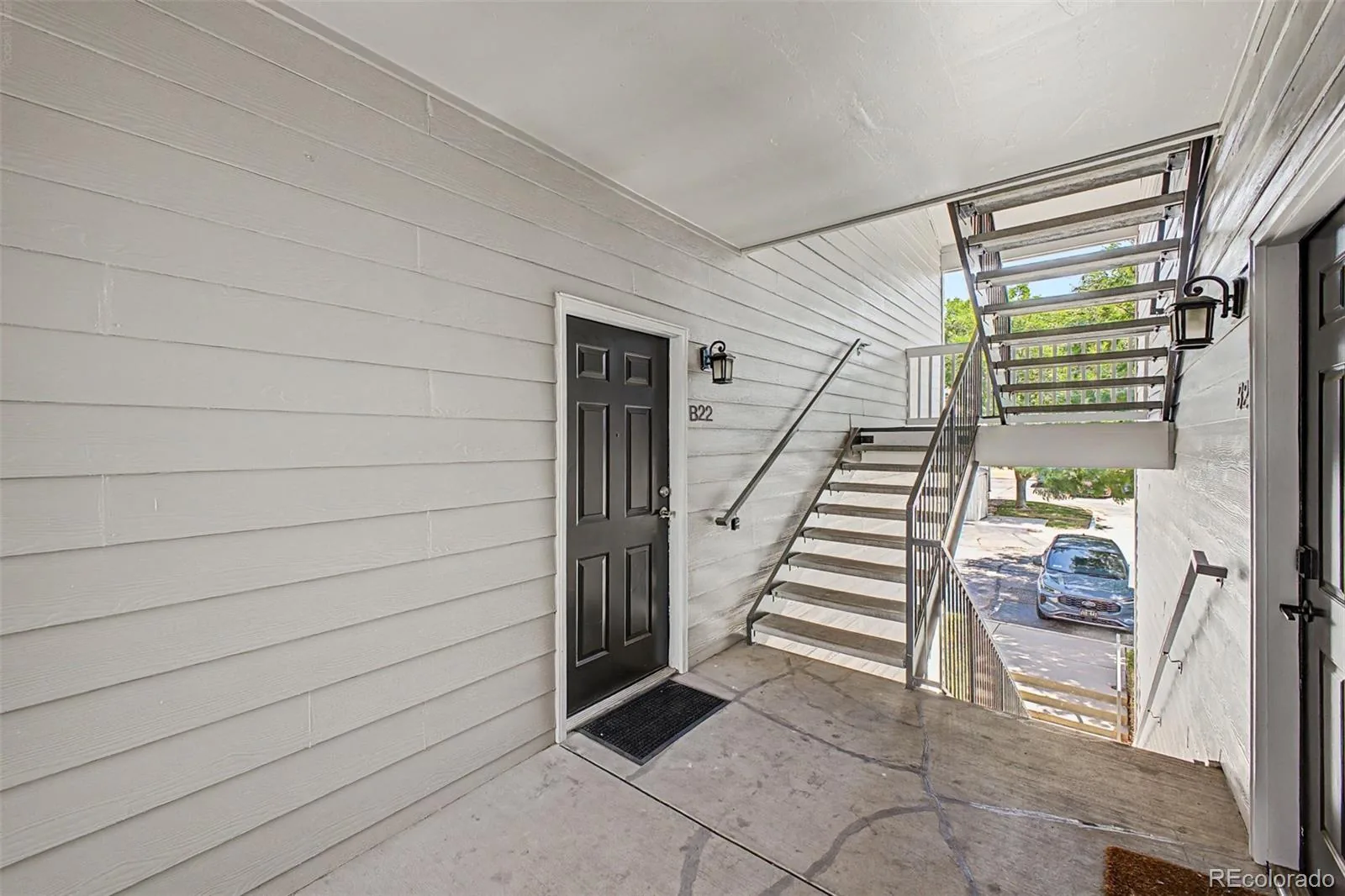 6005 Castlegate Drive #B22 Castle Rock CO 80108 | MLS #REC6276615 07312026024629 1600 1