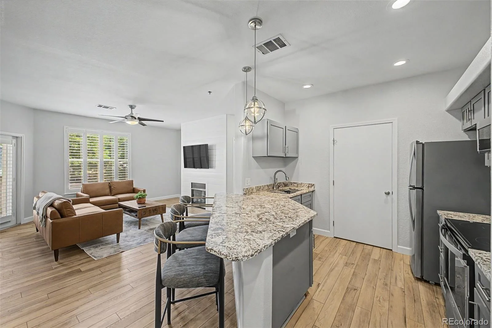 6005 Castlegate Drive #B22 Castle Rock CO 80108 | MLS #REC6276615 07312026024629 1600 4