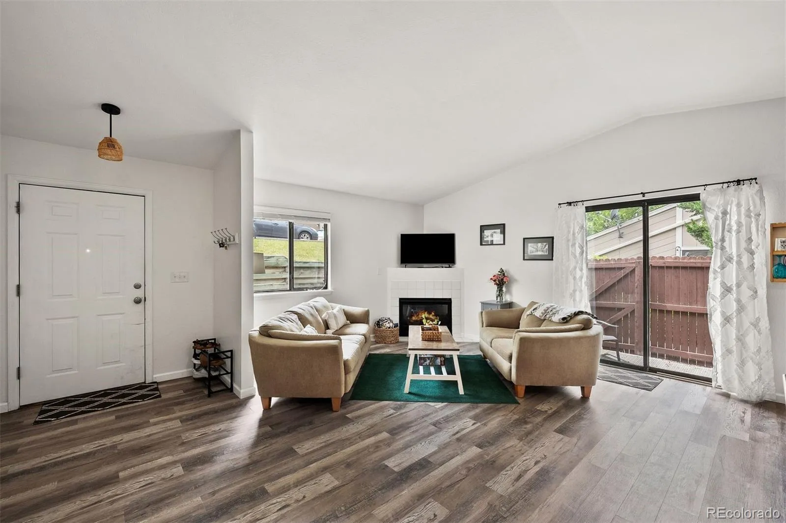 18284 W 58th Place #21 Golden CO 80403 | MLS #REC6276880 05232026095126 1600 2