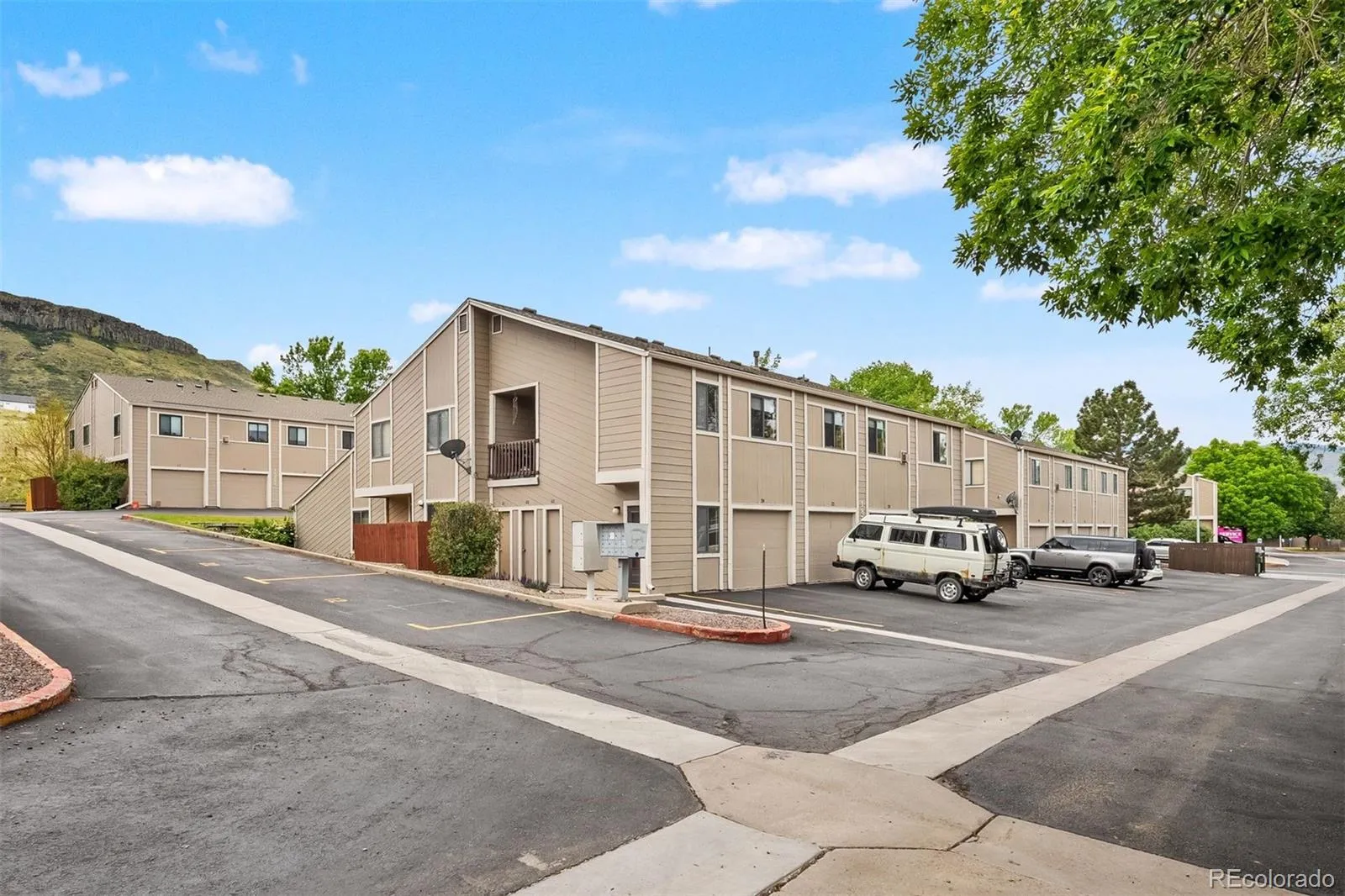 18284 W 58th Place #21 Golden CO 80403 | MLS #REC6276880 05232026095126 1600 30