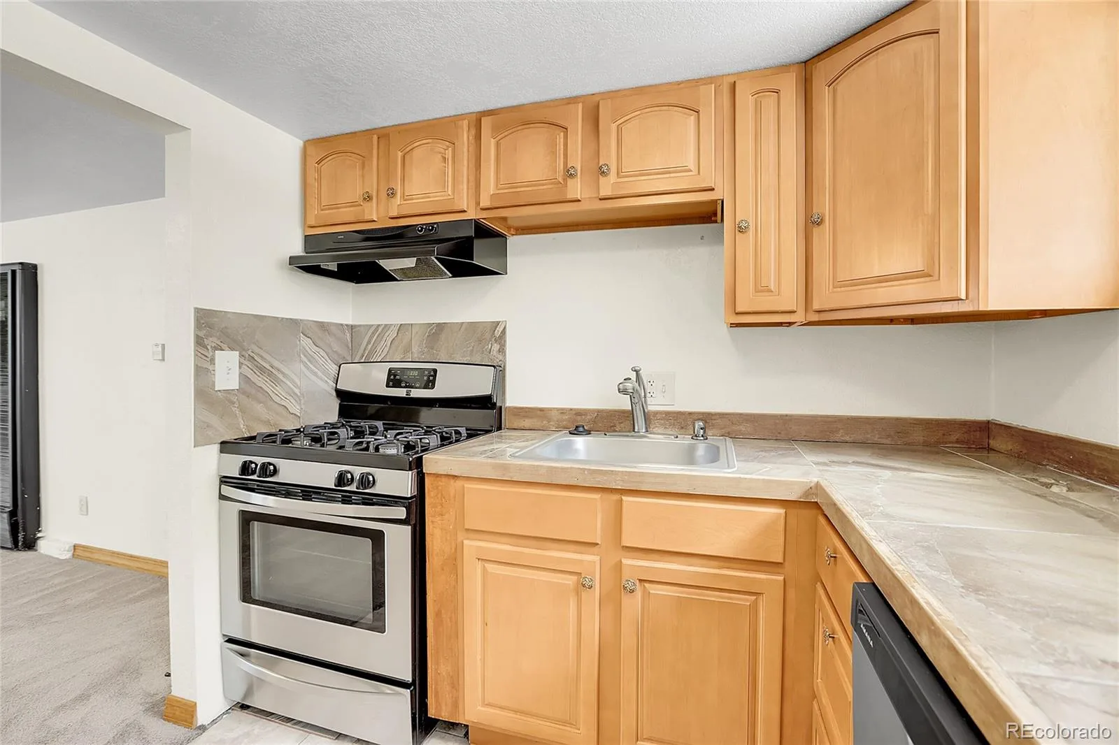 3006 Depew Street Wheat Ridge CO 80214 MLS #REC6278502 06242026223830 1600 24