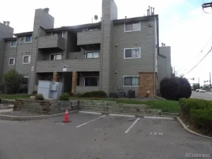 3100 S Federal Boulevard #301 Denver CO 80236 | MLS #REC6279782 08282026222951 300 0