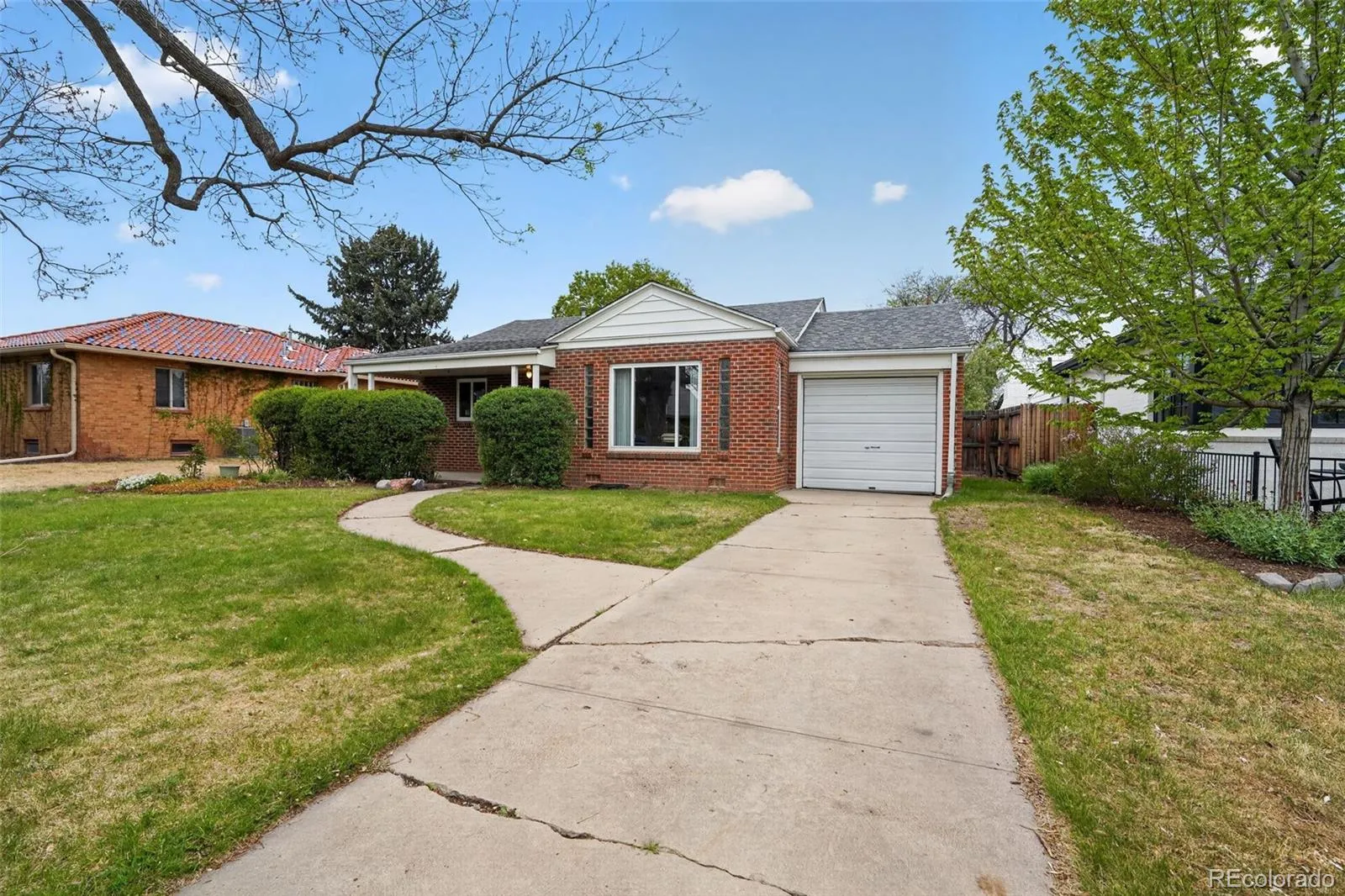 2621 Leyden Street Denver CO 80207 MLS #REC6280613 05052026045757 1600 1