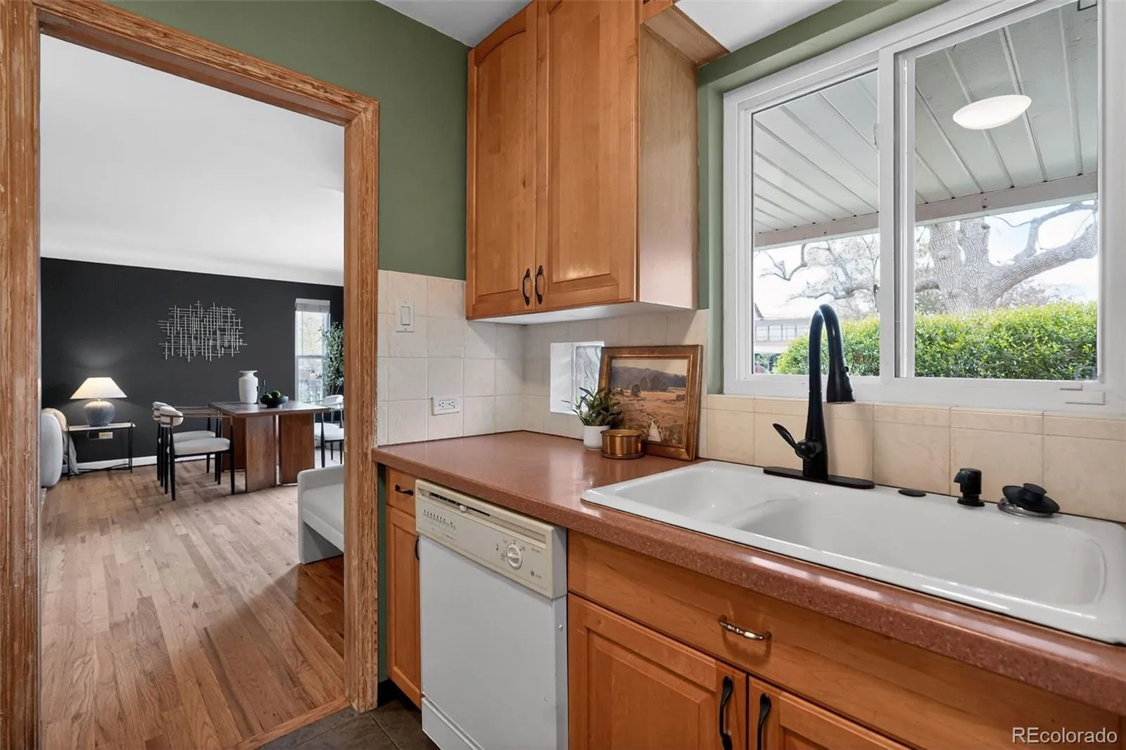 2621 Leyden Street Denver CO 80207 MLS #REC6280613 05052026045757 1600 11
