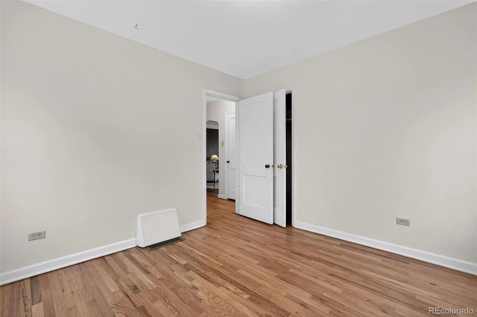 2621 Leyden Street Denver CO 80207 MLS #REC6280613 05052026045757 1600 22