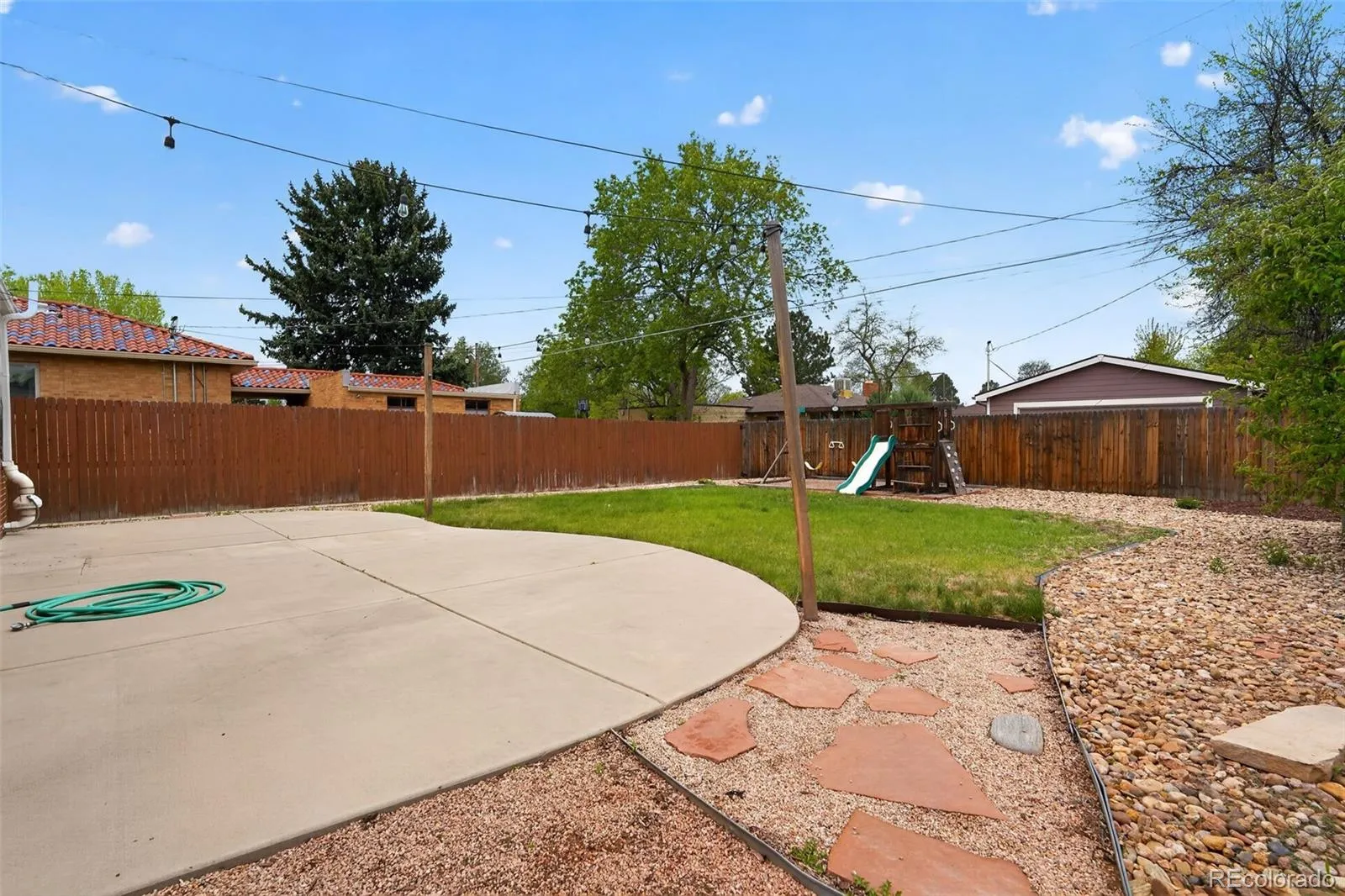 2621 Leyden Street Denver CO 80207 MLS #REC6280613 05052026045757 1600 29