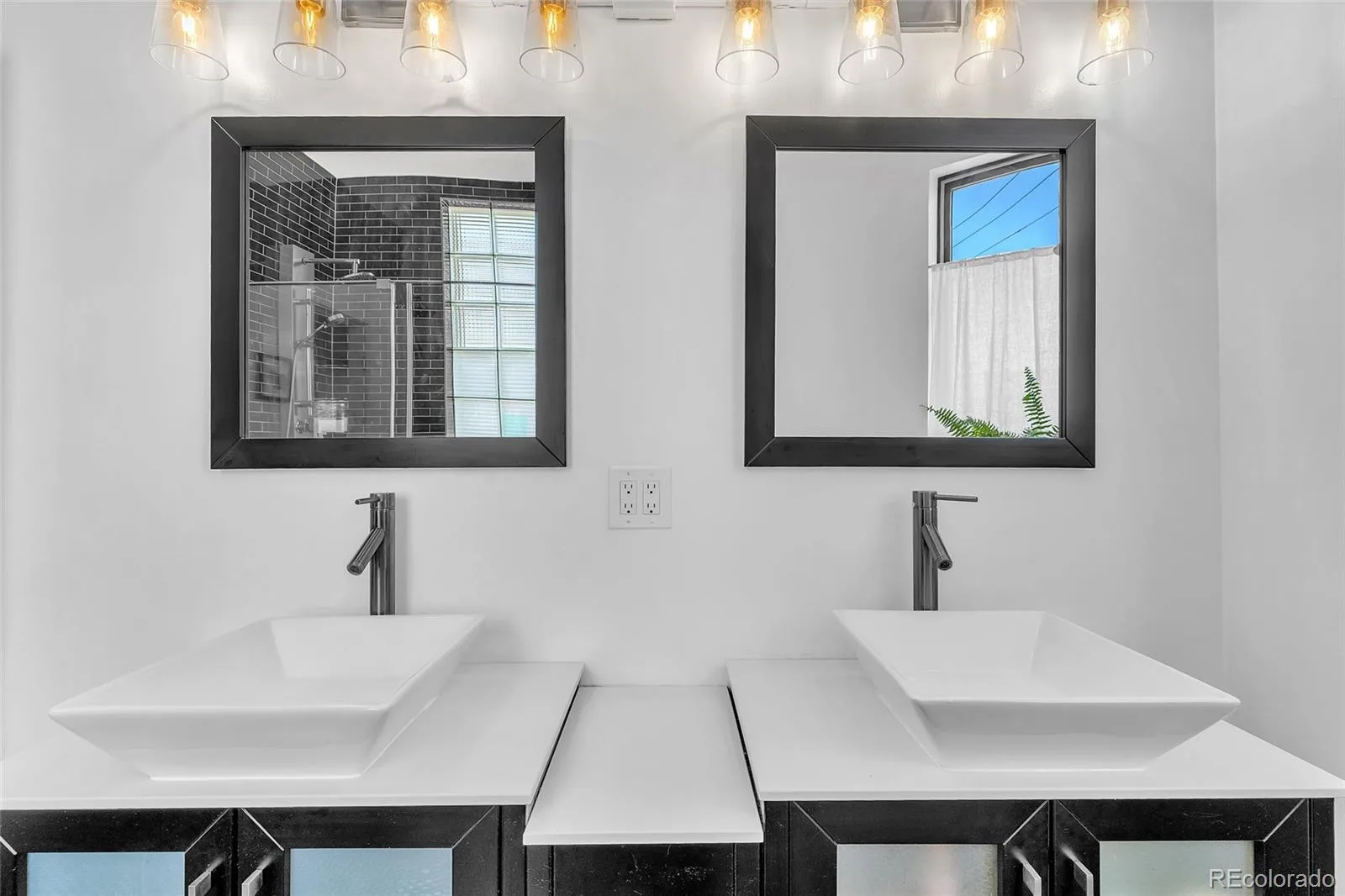 800 W 8th Avenue #201 Denver CO 80204 | MLS #REC6280625 08042026204530 1600 30