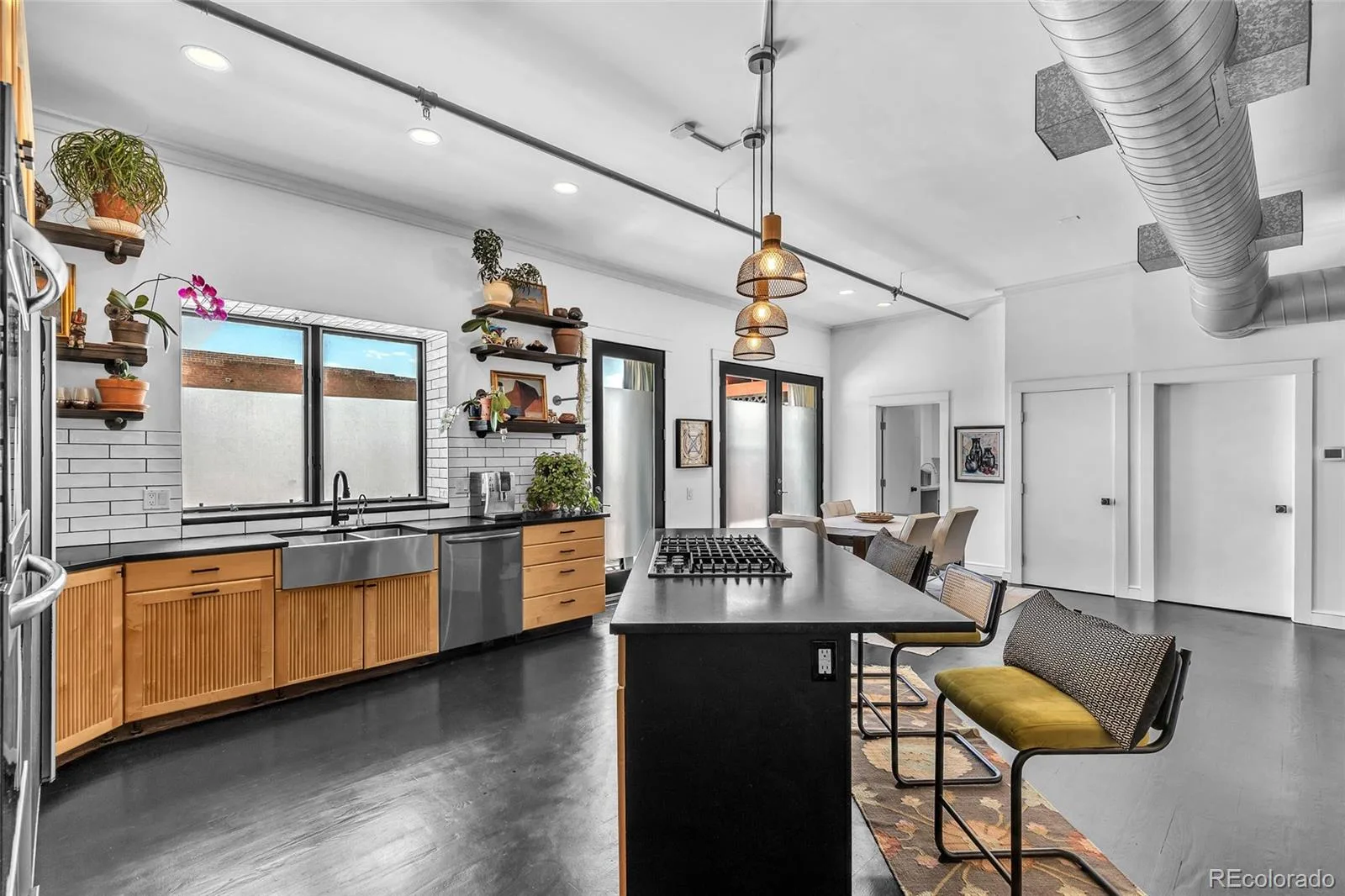 800 W 8th Avenue #201 Denver CO 80204 | MLS #REC6280625 08042026204530 1600 34