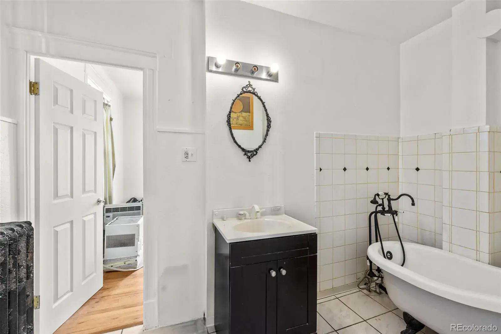 215 E 11th Avenue #D1 Denver CO 80203 MLS #REC6286800 02202026171157 1600 12