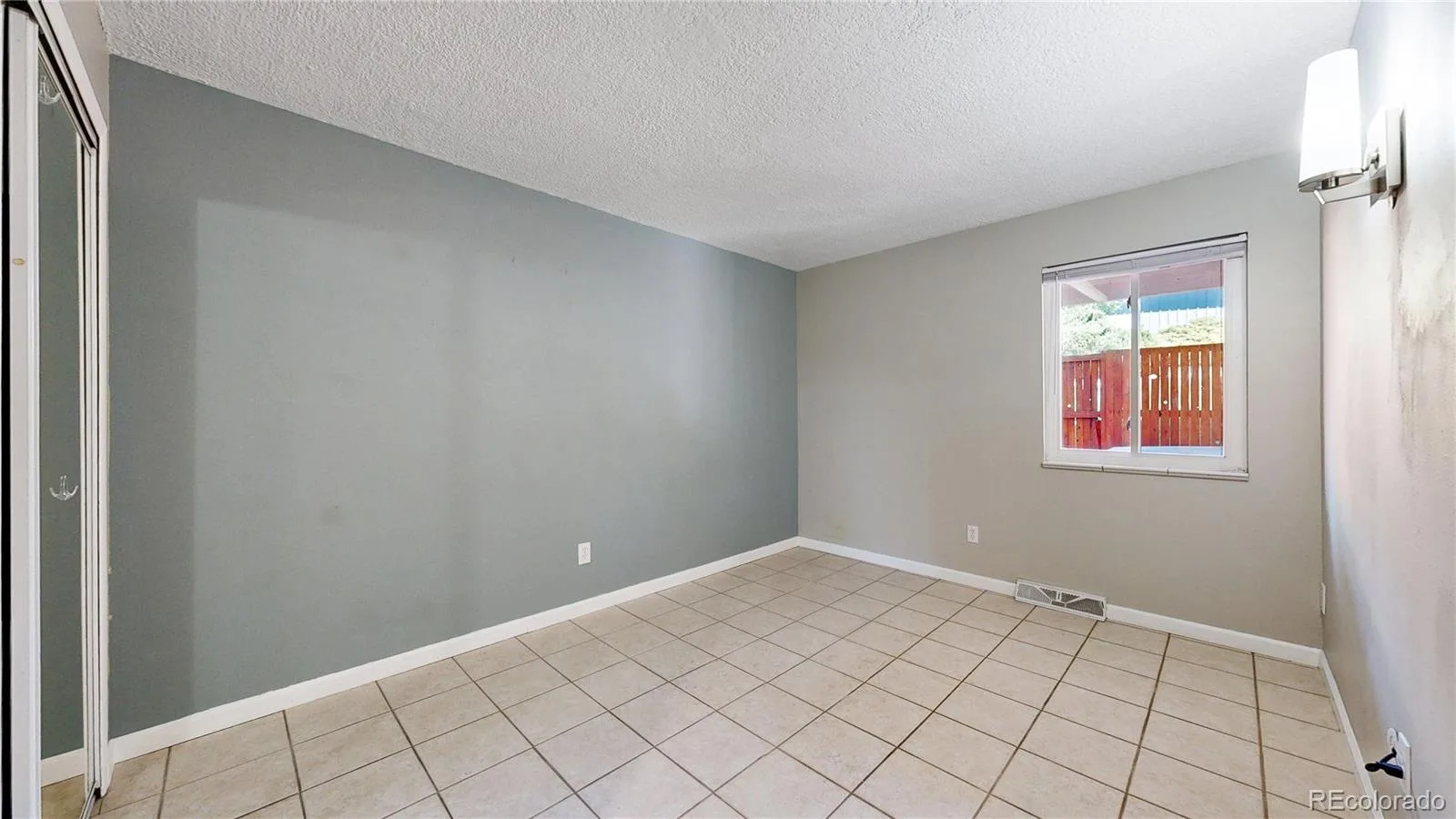 2946 S Moline Place Aurora CO 80014 | MLS #REC6287295 09182026054712 1600 21